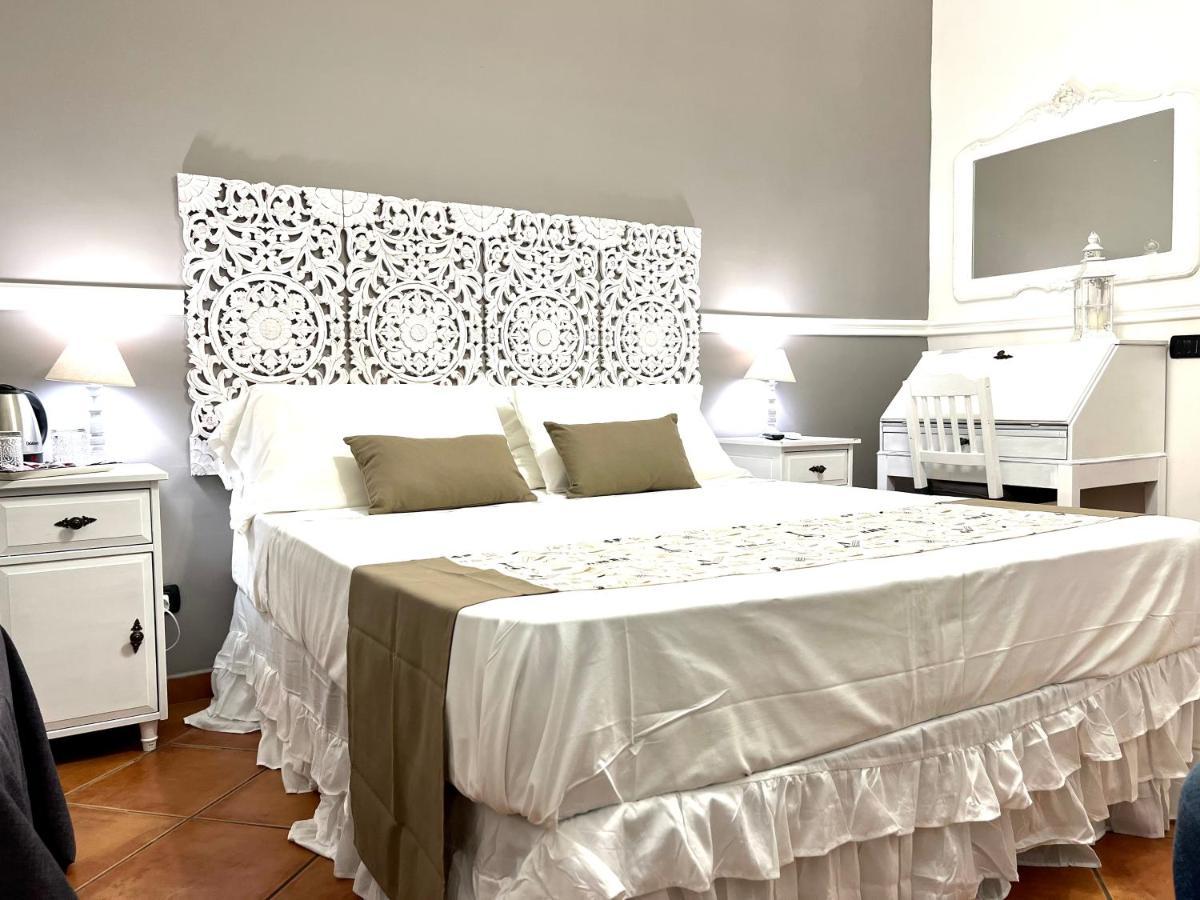 Bed and Breakfast Miluar - Centro Storico - Lungo La Via Della Musica à Naples Extérieur photo
